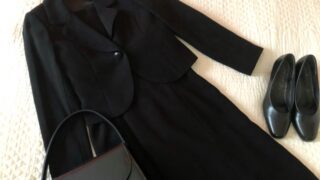 失敗しない喪服選び！20代〜60代女性の年代別おすすめスタイル